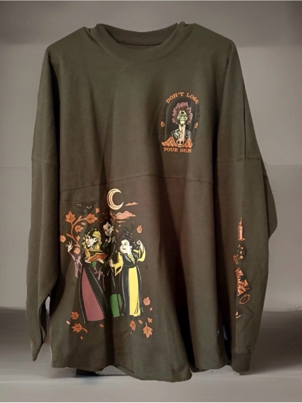 NEW Disney Hocus Pocus 2 Be Your Own Kind Of Magic Black Spirit Jersey Sz Large